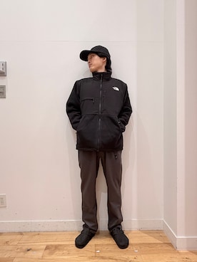 「Gramicci（グラミチ）のGramicci for DOORS　LANATECウールライクトラウザー（その他パンツ、グレー系）」を使った、Uさん（メンズ・168cm）の秋コーディネート