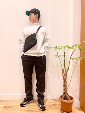 「アイテム（スウェット）」を使った、Uさん（メンズ・168cm）の秋コーディネート