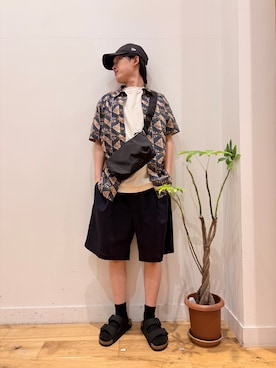 「BIRKENSTOCK（ビルケンシュトック）の『別注』BIRKENSTOCK×DOORS　ARIZONA WB(REG)（サンダル、ブラック系）」を使った、Uさん（メンズ・168cm）の夏コーディネート