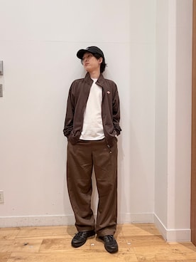 「URBAN RESEARCH DOORS（アーバンリサーチドアーズ）のジャガードチェック イージートラウザー（その他パンツ、グレー系）」を使った、Uさん（メンズ・168cm）の夏コーディネート