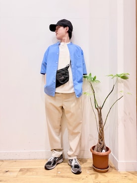 「Lee（リー）の『別注』Lee×DOORS　FLEEASY NARROW（その他パンツ、ベージュ系）」を使った、Uさん（メンズ・168cm）の春コーディネート