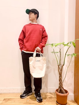 「アイテム（スウェット）」を使った、Uさん（メンズ・168cm）の秋コーディネート