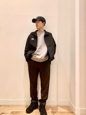 「PENNEYS（ぺニーズ）の『別注』PENNEYS×DOORS　THE FOX 天竺 Long-Sleeve T-Shirts（Tシャツ/カットソー）」を使った、Uさん（メンズ・168cm）の秋コーディネート