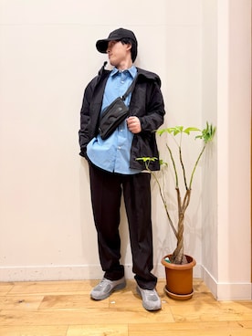 「URBAN RESEARCH DOORS（アーバンリサーチドアーズ）のTCブロードレギュラーカラーシャツ（シャツ/ブラウス、ブルー系）」を使った、Uさん（メンズ・168cm）の春コーディネート