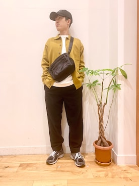 「URBAN RESEARCH DOORS（アーバンリサーチドアーズ）の『XLサイズ/WEB限定/仁村紗和さん着用』『UR TECH 200日ニット』シャツ カーディガン（カーディガン/ボレロ）」を使った、Uさん（メンズ・168cm）の秋コーディネート