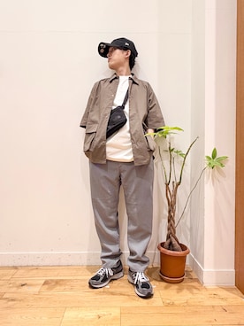 「Lee（リー）の『別注』Lee×DOORS　FLEEASY NARROW（その他パンツ、グレー系）」を使った、Uさん（メンズ・168cm）の春コーディネート
