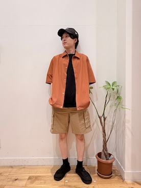 「NIKE（ナイキ）のNIKE SWIM　EXCLUSIVE 9ボレーショーツ（その他パンツ、ベージュ系）」を使った、Uさん（メンズ・168cm）の夏コーディネート