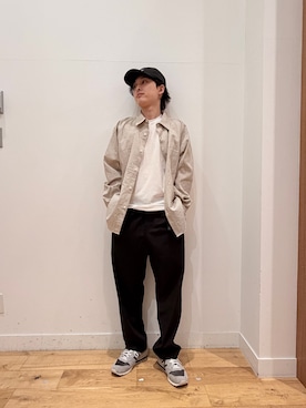 「URBAN RESEARCH DOORS（アーバンリサーチドアーズ）のライトウェイトストライプレギュラーカラーシャツ（シャツ/ブラウス、ベージュ系）」を使った、Uさん（メンズ・168cm）の夏コーディネート