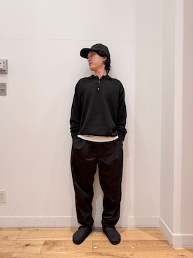 「EKAL（エカル）の『イージーケア/撥水/UVカット』『UR TECH MoLight』トラウザー（その他パンツ、ブラック系）」を使った、Uさん（メンズ・168cm）の秋コーディネート