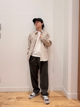 「EKAL（エカル）の『別注』Gramicci for EKAL　TR TORO トラウザー（その他パンツ、グレー系）」を使った、Uさん（メンズ・168cm）の夏コーディネート
