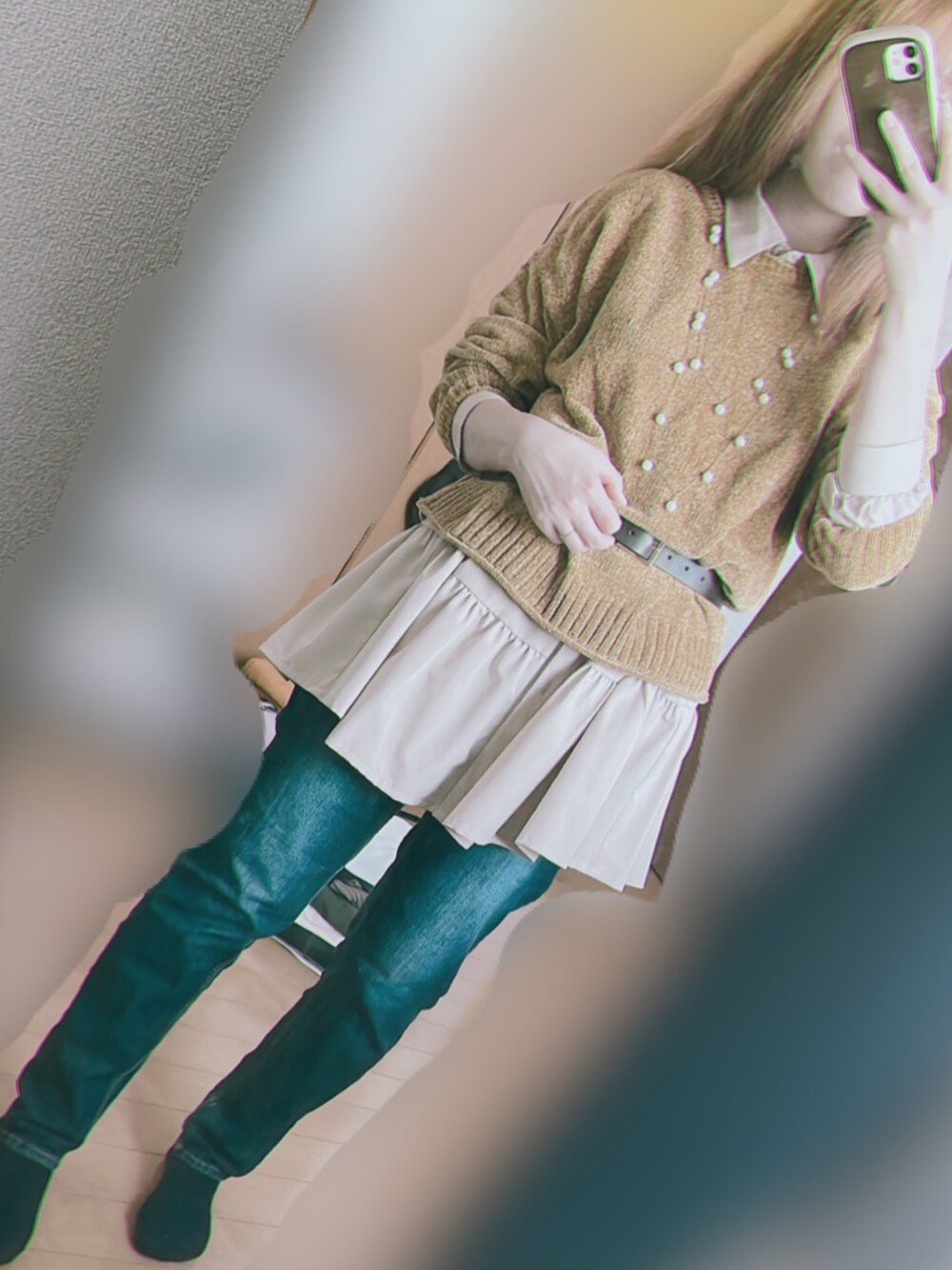 「オトナカワイイ、ootd、デニムコーデ、春服みてみて、ブラウス」｜「しまむらのCLOSSHI PREMIUM　超柔パウダースキニーデニムパンツ（デニムパンツ、ブルー系）」を使った、なつきゆかりさん（レディース・162cm）の春コーディネートの1枚目の写真