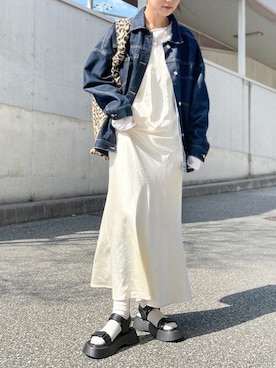 「いまどきジャケット写真」｜「アイテム（サンダル）」を使った、mayuさん（レディース・160cm）の春コーディネート