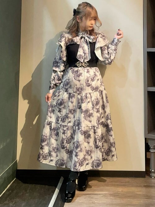 グラデーション かすみ草 フレア袖 パンチング ワンピース 楽天市場】ワンピース ロング マキシ レディース 大きい胸専用