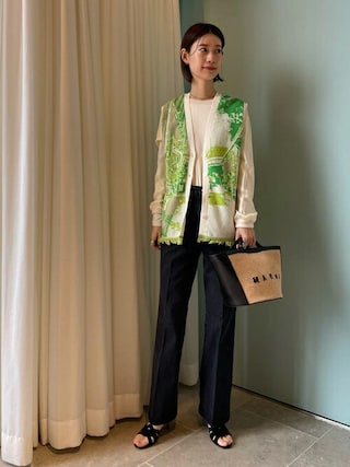 インレーカルゼ フロントオープンジレ DES PRES トゥモローランド セール】 タックパターン フロントオープンジレ （ベスト