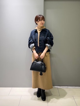 「寒い」｜「アイテム（デニムジャケット）」を使った、Mayuriiさん（レディース・157cm）の秋コーディネート