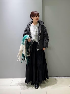 「アイテム（ストール/ショール）」を使った、Mayuriiさん（レディース・157cm）の秋コーディネート