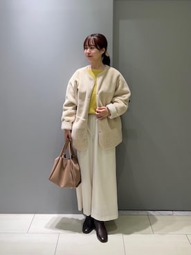 「アイテム（ムートンコート）」を使った、Mayuriiさん（レディース・157cm）の秋コーディネート