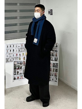 「アイテム（スリッポン）」を使った、KONVINIさん（メンズ・180cm）の冬コーディネート