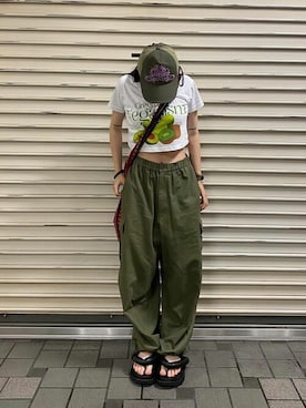 「クロップド丈」｜KONVINIさん（レディース・160cm）の春コーディネート