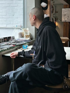 「Millo Archive（ミロ アーカイブ）のアイテム」を使った、KONVINIさん（メンズ・180cm）の春コーディネート