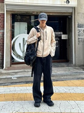 「KONVINI（コンビニ）のアイテム」を使った、KONVINIさん（メンズ・180cm）の夏コーディネート