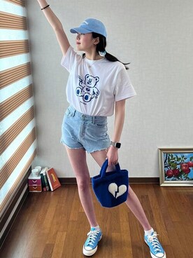 「BadBlue（バッドブルー）のアイテム」を使った、KONVINIさん（レディース・160cm）の夏コーディネート