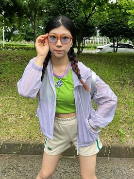 「アイテム（タンクトップ、グリーン系）」を使った、KONVINIさん（レディース・160cm）の夏コーディネート