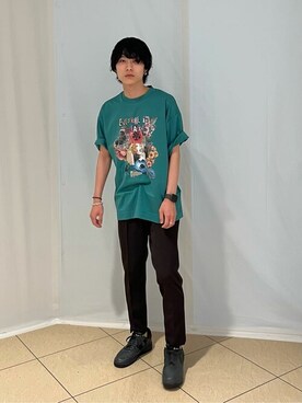 「A + TOKYO（エープラストウキョウ）のライクラテーパードスラックス（スラックス、ブラウン系）」を使った、shotaさん（メンズ・175cm）の夏コーディネート