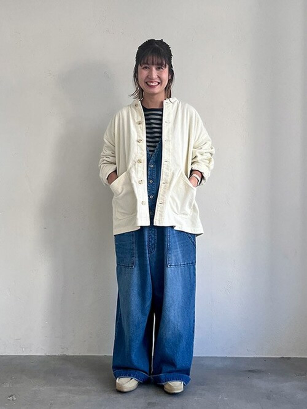 僕と私の、白いコーデュロイジャケット（その他アウター