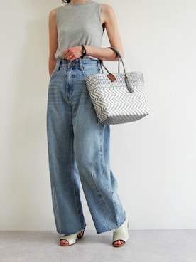 「WOVEN（ウーヴン）のアイテム」を使った、EMC リテール事業部さん（レディース・168cm）の春コーディネート