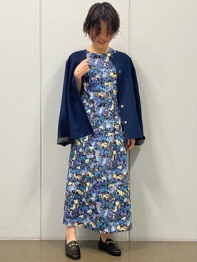 「フラワープリント」｜「アイテム（ノーカラージャケット）」を使った、ayakaさん（レディース・151cm）の冬コーディネート