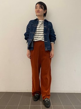 「Lee（リー）のアイテム（デニムジャケット）」を使った、ayakaさん（レディース・151cm）の秋コーディネート