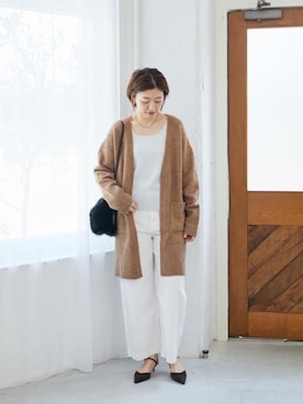 「アイテム（ニット/セーター、シルバー系）」を使った、mahoさん（レディース・167cm）の秋コーディネート