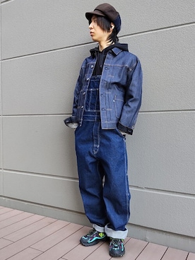 「Levi's（リーバイス）のアイテム（オールインワン・サロペット）」を使った、リーバイス STAFF MENさん（メンズ・173cm）の春コーディネート