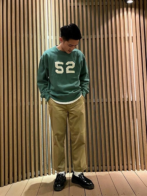 リーバイス Staff Men リーバイス Staff Levi Sのチノパンツを使ったコーディネート Wear