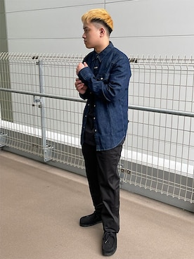 「Levi's（リーバイス）のアイテム（チノパンツ）」を使った、リーバイス STAFF MENさん（メンズ・160cm）の夏コーディネート