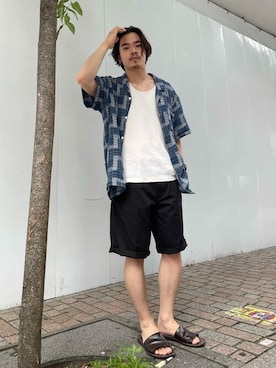 「Levi's（リーバイス）のアイテム（チノパンツ）」を使った、リーバイス STAFF MENさん（メンズ・176cm）の夏コーディネート
