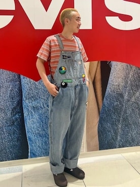 「Levi's（リーバイス）のアイテム（オールインワン・サロペット）」を使った、リーバイス STAFF MENさん（メンズ・173cm）の夏コーディネート