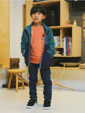 「BEAMS mini（ビームスミニ）のアイテム（パンツ）」を使った、BEAMS miniさん（キッズ・117cm）の冬コーディネート