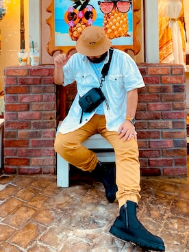 「MARC JACOBS（マークジェイコブス）のアイテム（バッグ）」を使った、UP GRANDさん（メンズ・170cm）の夏コーディネート