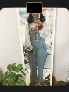「SPINNS（スピンズ）のアイテム（サロペット/オーバーオール）」を使った、akipomさん（レディース・158cm）の冬コーディネート