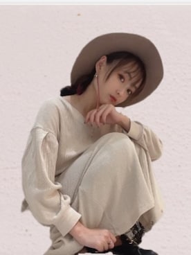 「ベージュ×ブラック」｜「アイテム（ワンピース/ドレス）」を使った、KEI☺︎さん（レディース・155cm）の秋コーディネート