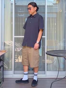 「UNIQLO（ユニクロ）のアイテム（シャツ/ブラウス、ブラック系）」を使った、 michi7092026さん（メンズ・177cm）の夏コーディネート