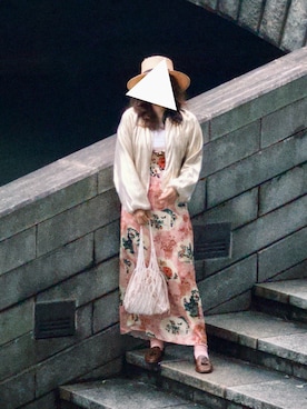 「ZARA（ザラ）のアイテム（タンクトップ、イエロー系）」を使った、みかさん（レディース・165cm）の秋コーディネート
