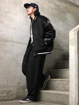 「EMMA CLOTHES（エマクローズ）のアイテム（スタジャン）」を使った、MasaakiOoueさん（メンズ・169cm）の冬コーディネート