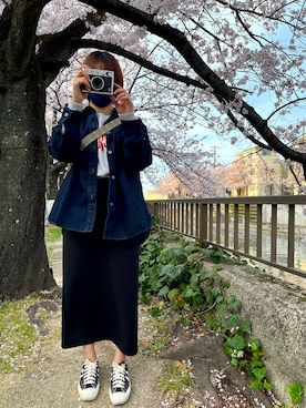 「ナロースカート」｜「アイテム（デニムジャケット）」を使った、パルプンテ☀︎さん（レディース・160cm）の春コーディネート