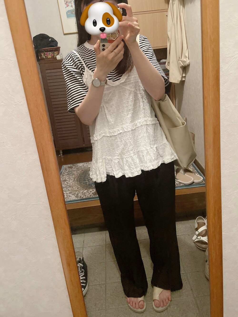 「GUのアイテム（スラックス、ブラック系）」を使った、ゆうさん（レディース・163cm）の冬コーディネートの1枚目の写真