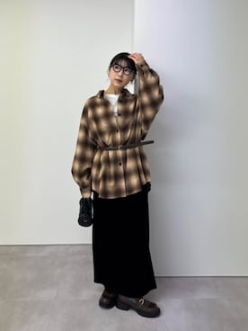 「ベロア」｜「アイテム（ローファー）」を使った、titivateさん（レディース・157cm）の秋コーディネート