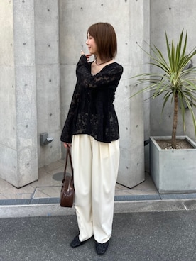 「ホワイトパンツ」｜「アイテム（スラックス）」を使った、titivateさん（レディース・163cm）の夏コーディネート