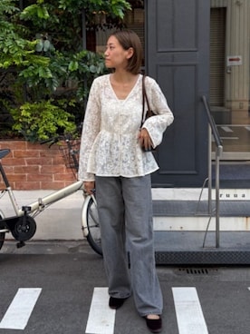 「ぺプラムトップス」｜「アイテム（グレー系）」を使った、titivateさん（レディース・166cm）の夏コーディネート
